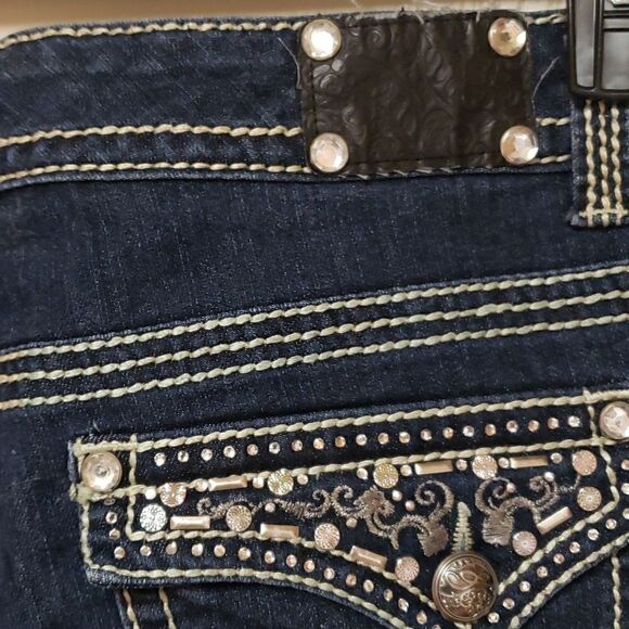 🌹Style & Company Rhinestone Premium Capris sz 10 - Picture 9 of 10